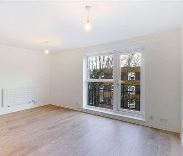 Manor Court, Urmston Lane, Stretford, Manchester, M32 - Photo 4