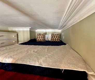 Studio Flat, St. Stephens Gardens, W2 - Photo 1