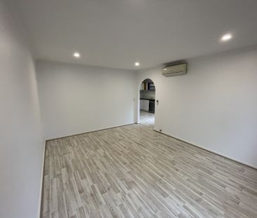 8/40 Kinsella Street, Joondanna, WA 6060 - Photo 6