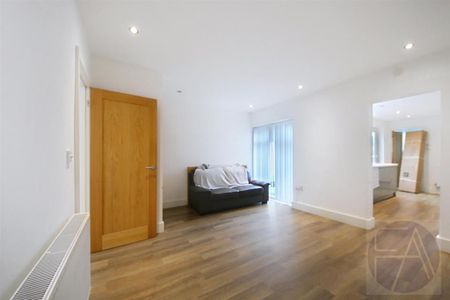 3 bedroom house to rent - Photo 2