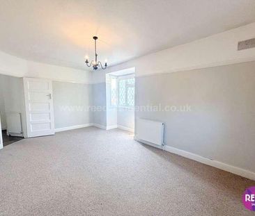 Canewdon Road, Westcliff On Sea, SS0 - Photo 3