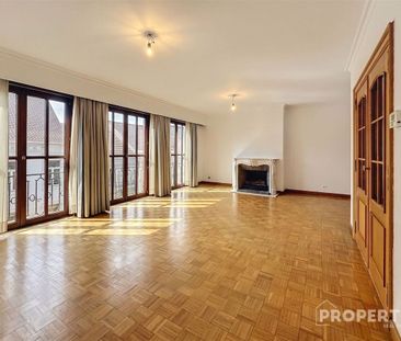 Appartement te huur in Kortrijk voor € 850 met 2 slaapkamers - Foto 1