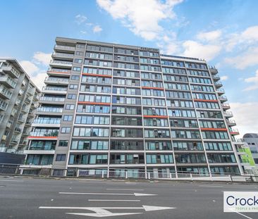 Pet friendly two bedroom unit at ALTRO - 1 WEEK FREE - Photo 1