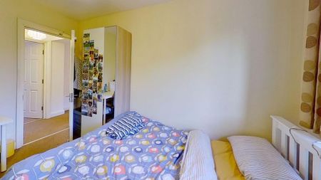 6 bedroom semi-detached house to rent - Photo 4