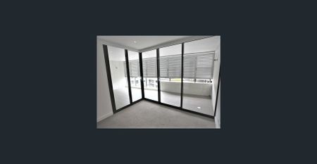 Stunning three bedroom apartment - 156sqm (approx) - Photo 4