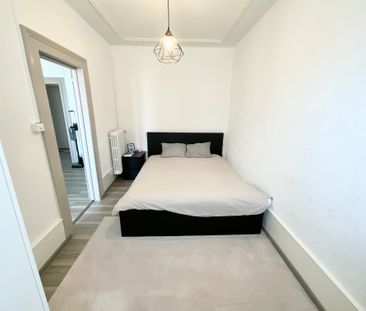 Charmant appartement de 4,5 pièces avec cachet au rez-de-chaussée - Photo 3