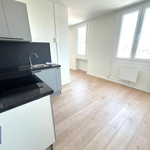 Location Appartement 2 pièces 39m² ST ETIENNE 42000 - Photo 2