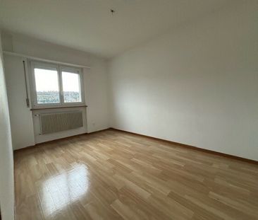 Rue des Mérovingiens 30, Appart. 3 1/2 pièces - Photo 3