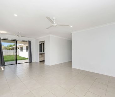 8 Pincer Court, Bushland Beach. - Photo 1