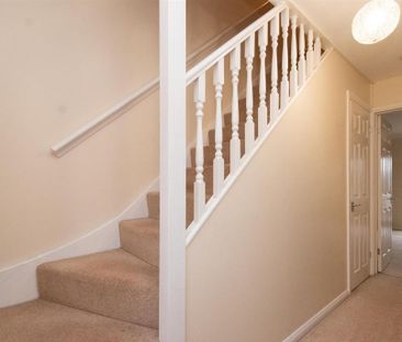 3 bedroom terraced house to rent - Photo 6