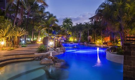 Chic 1 Bed, 1 Bath in the Sought after Cairns One - Photo 5