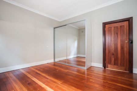 139 Good Street, Rosehill NSW 2142 - House For Rent | Domain - Photo 2