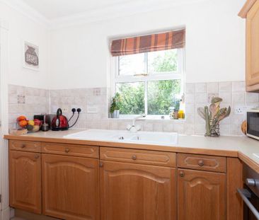 2 bedroom apartment to rent - Photo 6