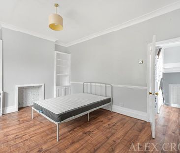4 bedroom terraced house to rent - Photo 1
