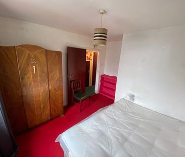 1 Bed Flat, Montpelier Road, BN1 - Photo 1
