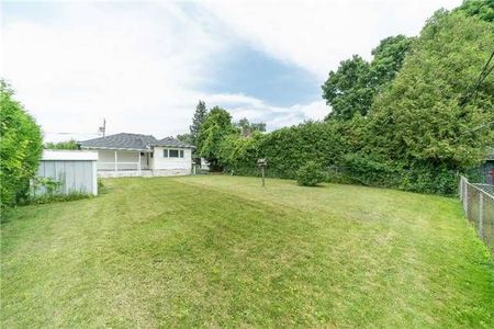 For Lease - 93 Beatrice Street Unit# Unit #2, Oshawa, Ontario - Photo 2