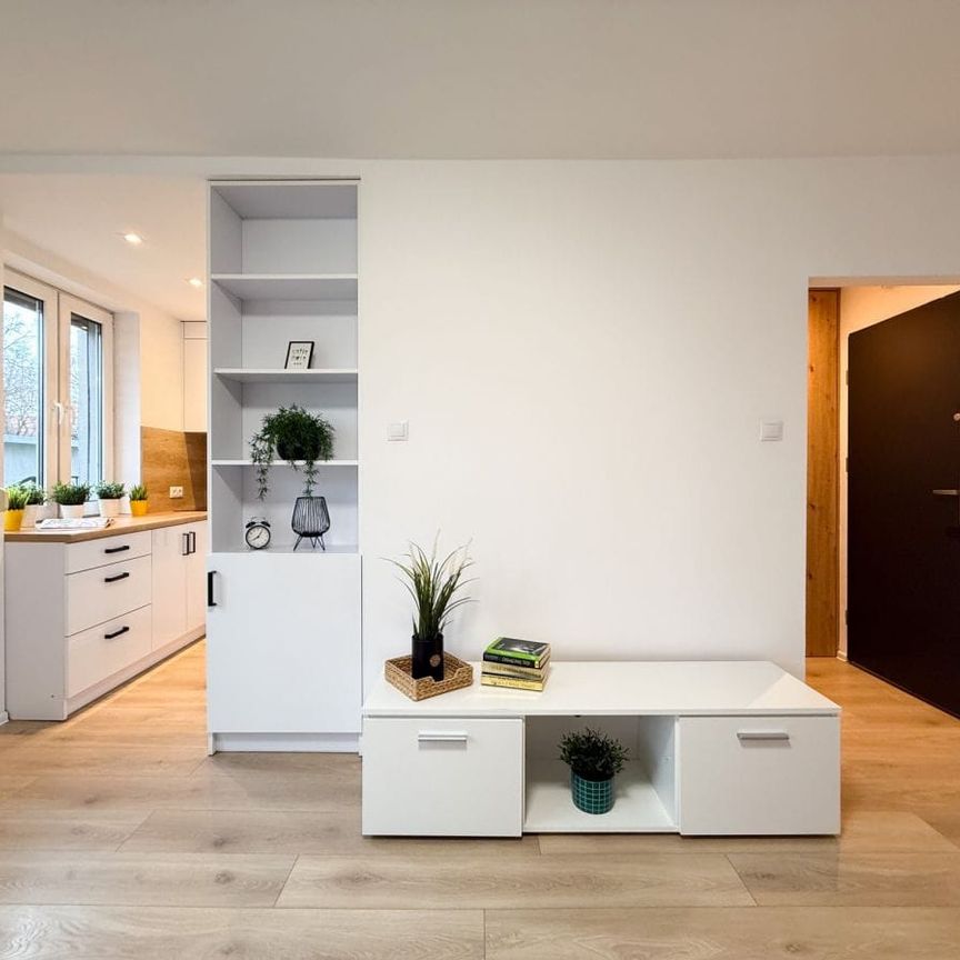 | Klimzowiec – przytulna kawalerka po remoncie | 27.7 m² - Photo 1