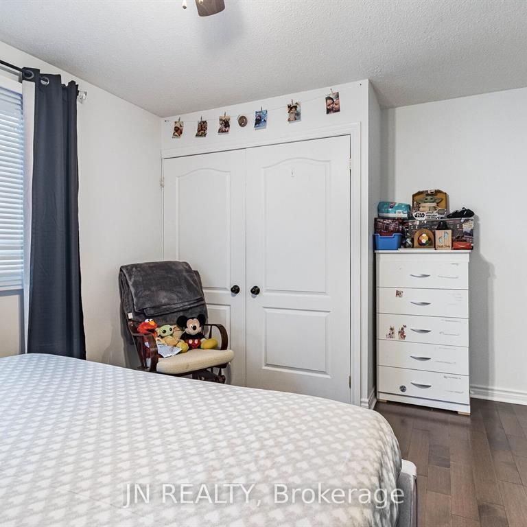 For Lease - 23 Hazelglen Court, Brampton, Ontario - Photo 1