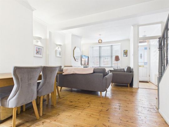 2 bedroom terraced house to rent - Photo 1