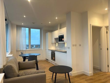 Lampton Road, Hounslow, TW3 flat to rent - Photo 2