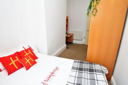 7 bedroom flat to rent - Photo 2