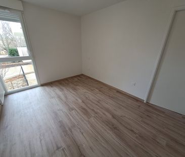 Location Appartement 3 pièces 66m² BRUGUIERES 31150 - Photo 1