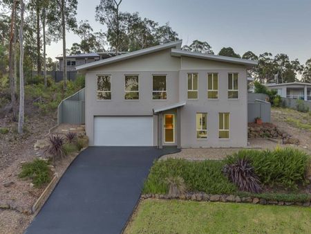 20 Bellbird Drive, Malua Bay, NSW 2536 - Photo 2