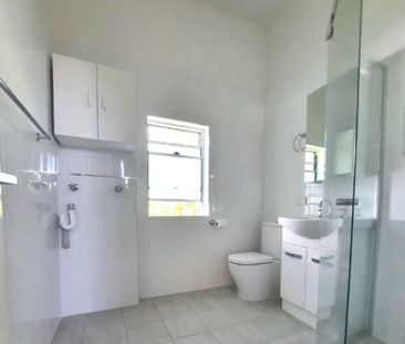 CENTRALLY LOCATED 1 BEDROOM UNIT - Photo 3