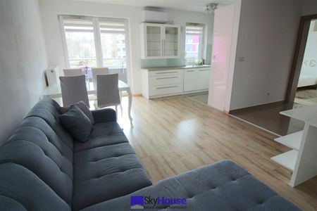 Wrocław, Krzyki, Dyrekcyjna - Zdjęcie 3