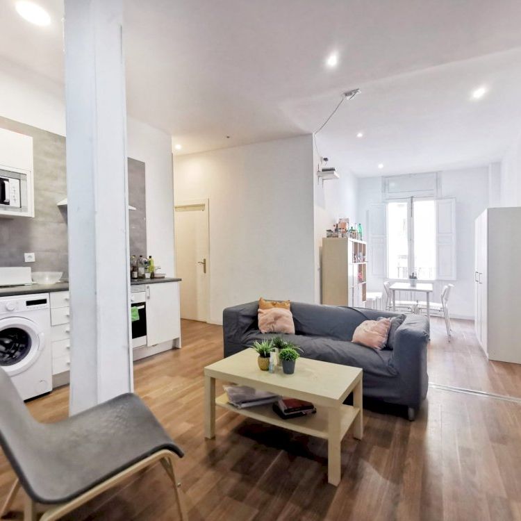 Beautiful and cozy room in Madrid - Photo 1