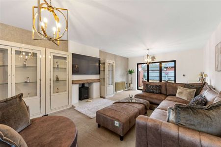 A beautifully renovated five bedroom detached home, offering a true turnkey lifestyle, set on a prime corner plot within Wychwood Park. - Photo 2