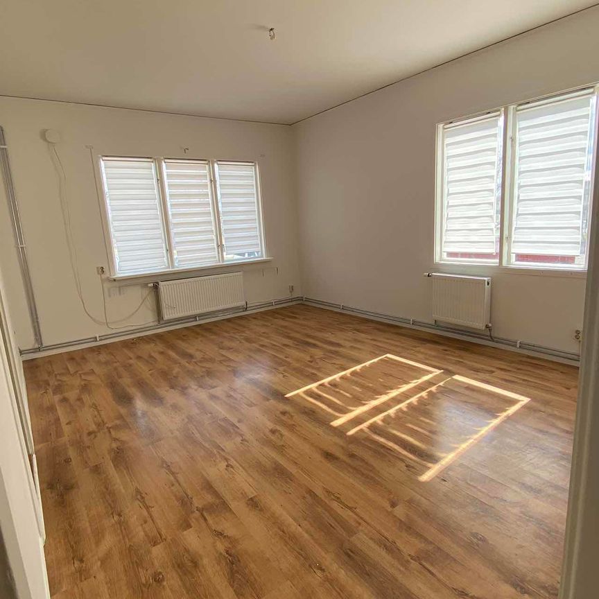 Vissbodavägen, Åsbro - Foto 1