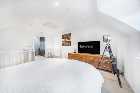 Renwick Drive, Bromley, Kent, BR2 - Photo 5