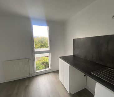 Location Appartement 1 pièce 32m² AIX LES BAINS 73100 - Photo 2