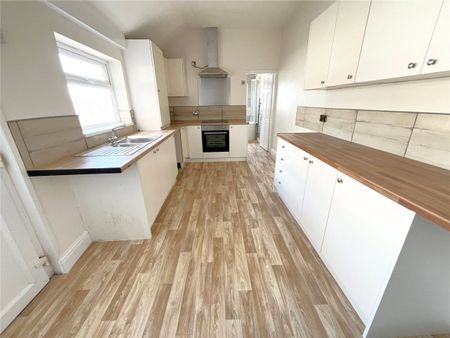 Park Drive, Ilkeston, Derbyshire, DE7 - Photo 4