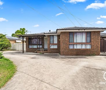 Family Home Awaits for You&excl; - Photo 4