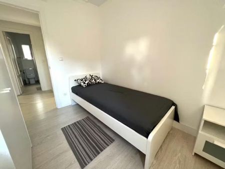 Calle de Isidro Fernández, Madrid, Community of Madrid 28034 - Photo 4