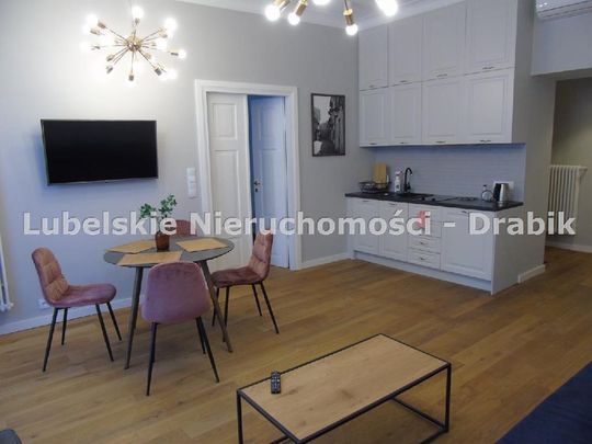 Mieszkanie Bielsko-Biała Centrum powierzchnia 88.0 m² C30-WM-96406 - Zdjęcie 1