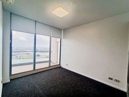 2 bed 2 bath*1901 - Photo 4