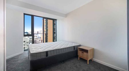 Move in ready! Fully furnished! - Photo 4