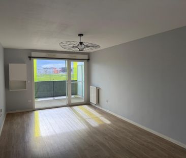 Location Appartement 3 pièces 75m² CARRIERES SOUS POISSY 78955 - Photo 4