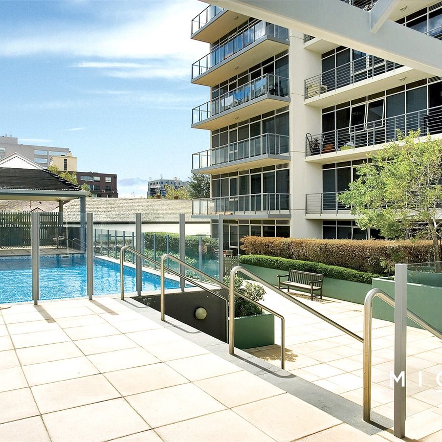 11/632 St Kilda Road - Photo 1