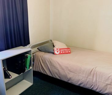 6 Bedroom Apartment kent street - Photo 3