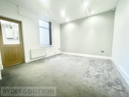 Curzon Road, Ashton-under-Lyne, OL6 - Photo 3