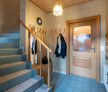 SCHÖNES FAMILIENHAUS mit Wintergarten und Garage in ruhiger Lage zu... - Photo 4