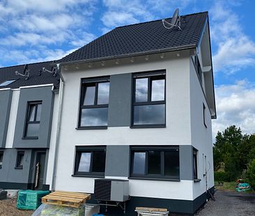 Neubau-Einfamilienreihenhaus in begehrter Lage von Troisdorf-Kriegsdorf! - Foto 3