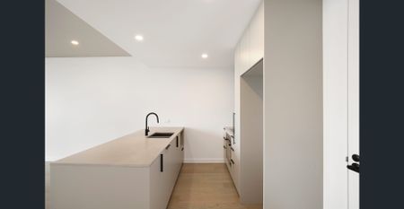 Luxury Living Awaits! - Photo 2