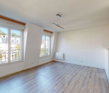 Location Appartement 1 pièces 26 m2 à Le Plessis-Trévise - Photo 2