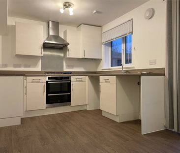 Hob Close, Monkton Heathfield, Taunton, TA2 - Photo 6