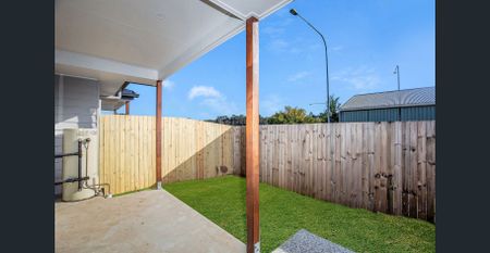 Spacious Low-Maintenance Living in Rainbird Circuit - Photo 4